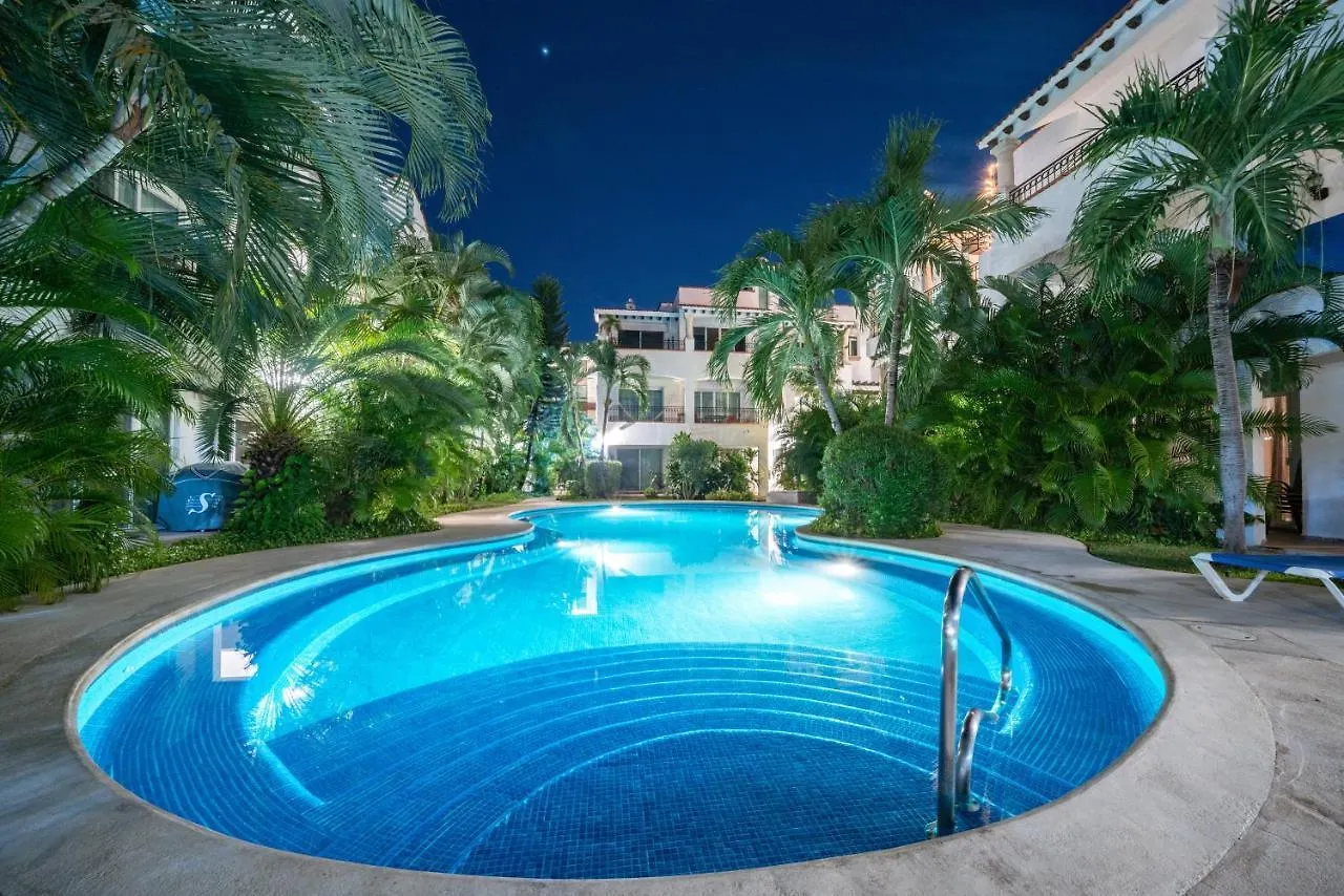 2 Bedroom- Tropical Oasis In The Heart Of Playa Del Carmen - At Gaviotas 0*,
