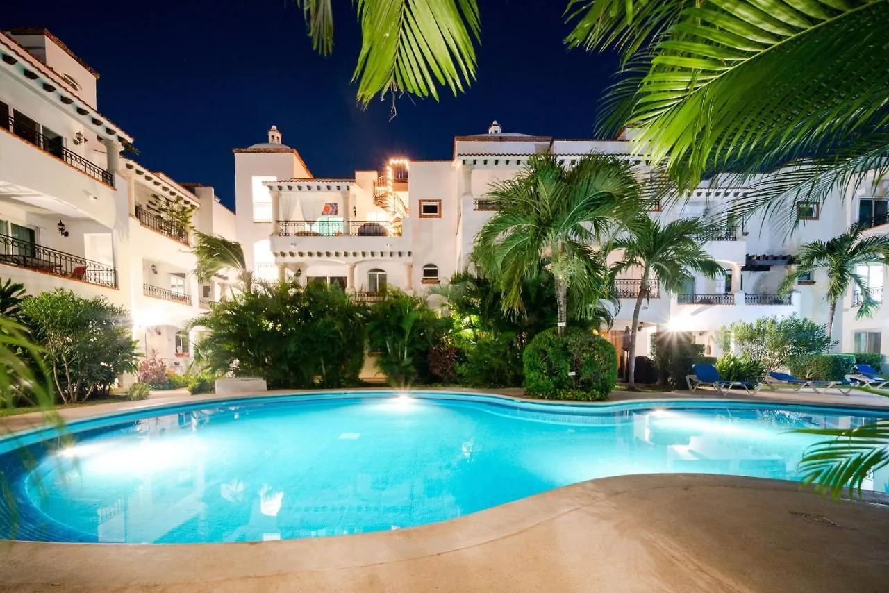 Nyaraló 2 Bedroom- Tropical Oasis In The Heart Of Playa Del Carmen - At Gaviotas