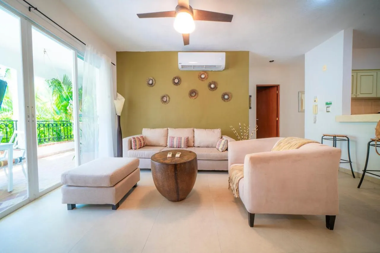 2 Bedroom- Tropical Oasis In The Heart Of Playa Del Carmen - At Gaviotas